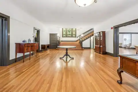375 FAIRMOUNT AVE, JC, West Bergen, NJ 07603 — photo 6
