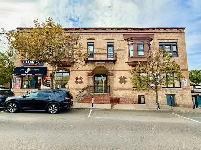811 30TH ST, Union City, NJ 07087