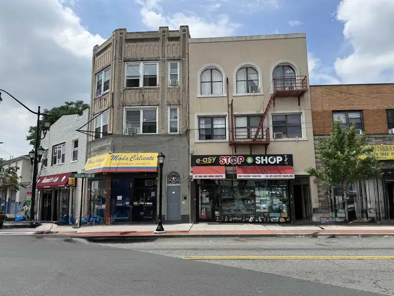 615 SUMMIT AVE, Union City, NJ 07087