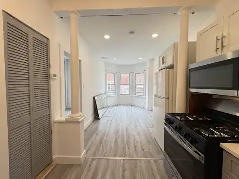 270 1/2 SUMMIT AVE, JC, Journal Square, NJ 07306 — photo 4