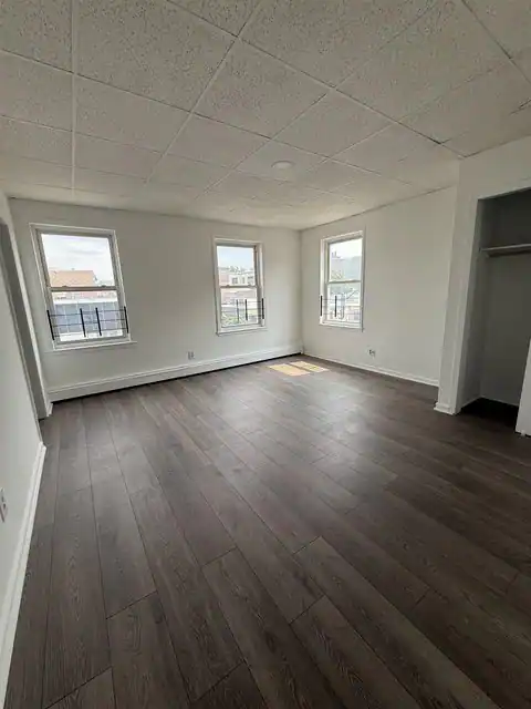4001 BERGENLINE AVE #3, Union City, NJ 07087 — photo 5
