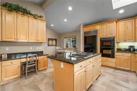 253 Deer Court, Incline Village, NV 89451 — photo 4