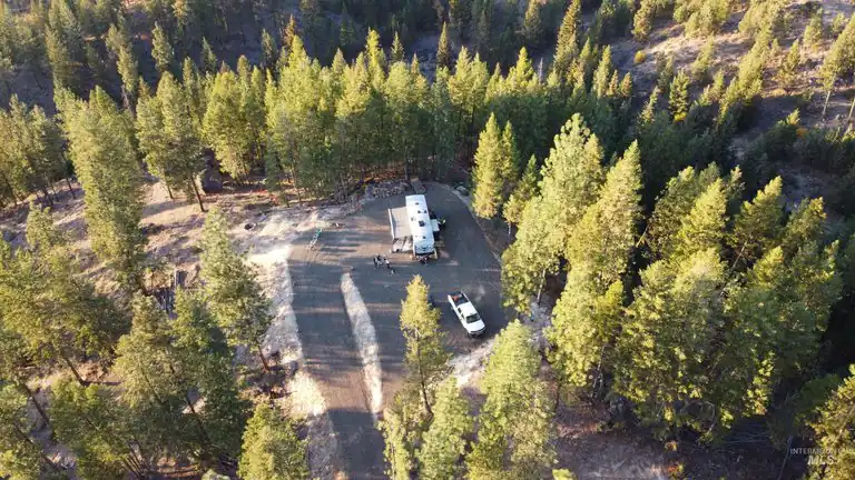 33 San Ignacio Way, Cascade, ID 83611
