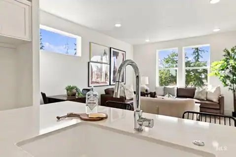 6369 S Sachet Ln, Meridian, ID 83642 — photo 10