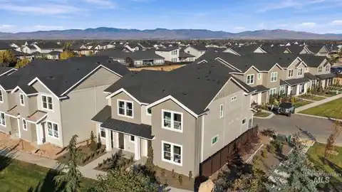 6369 S Sachet Ln, Meridian, ID 83642 — photo 32