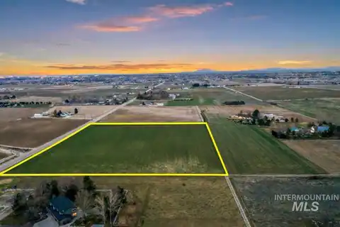 000 W Foxy Lane, Kuna, ID 83634 — photo 2