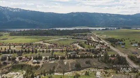 13124 Cameron Dr, Donnelly, ID 83615 — photo 17