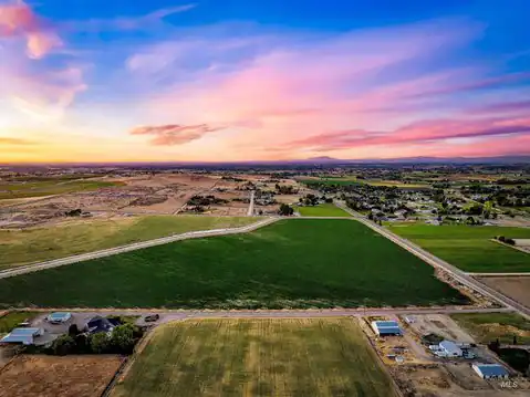 000 S Track Rd, Nampa, ID 83686 — photo 17