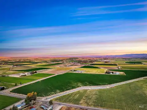000 S Track Rd, Nampa, ID 83686 — photo 24