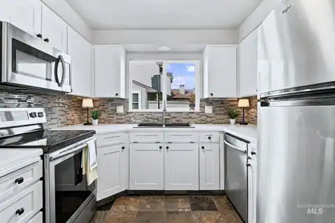 879 N Christine Lane, Boise, ID 83704 — photo 19