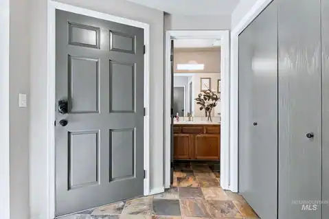 879 N Christine Lane, Boise, ID 83704 — photo 7