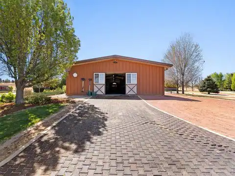 15383 E County Line Rd, Berthoud, CO 80513 — photo 9
