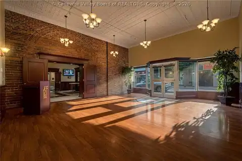 901 Quarrier Street, Charleston, WV 25301 — photo 10