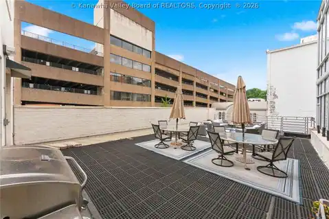 901 Quarrier Street, Charleston, WV 25301 — photo 29