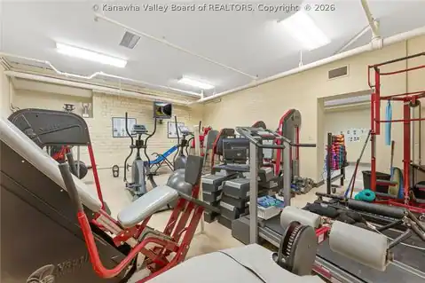 901 Quarrier Street, Charleston, WV 25301 — photo 36