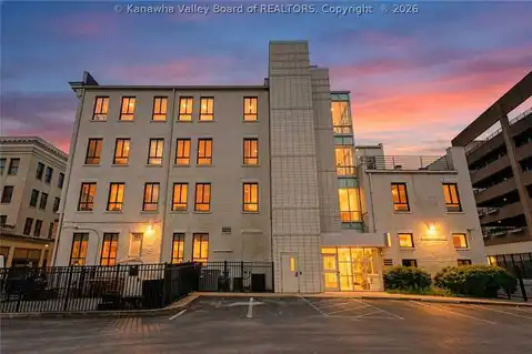 901 Quarrier Street, Charleston, WV 25301 — photo 39
