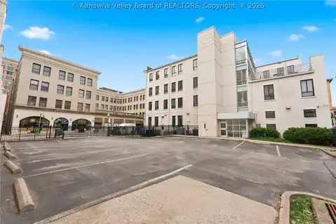 901 Quarrier Street, Charleston, WV 25301 — photo 42