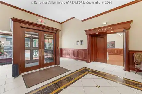901 Quarrier Street, Charleston, WV 25301 — photo 6