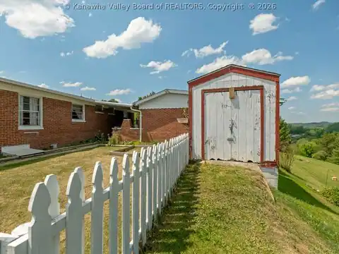 2010 Cameron Lane, Sissonville, WV 25320 — photo 13