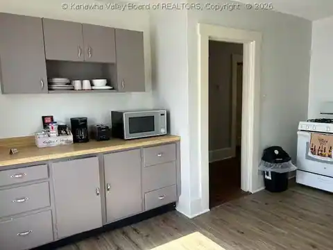 126 5th Avenue, South Charleston, WV 25303 — photo 14