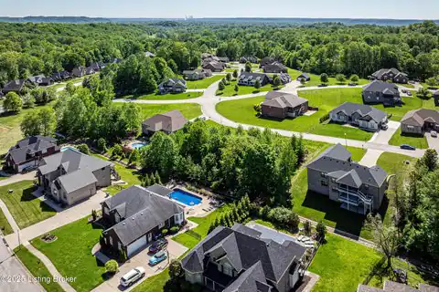 4107 Smarty Jones Dr, Louisville, KY 40214 — photo 17