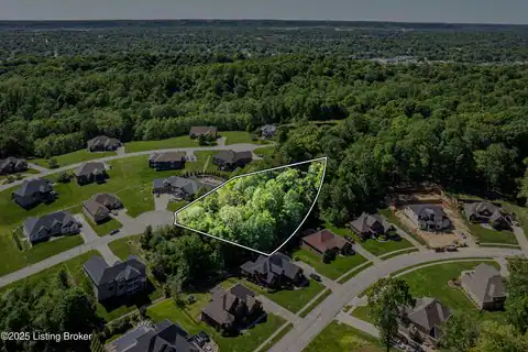 4101 Smarty Jones Dr, Louisville, KY 40214 — photo 2