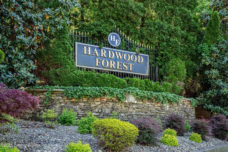 00 Hardwood Forest Dr, Louisville, KY 40214