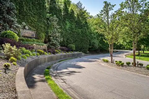 00 Hardwood Forest Dr, Louisville, KY 40214 — photo 29