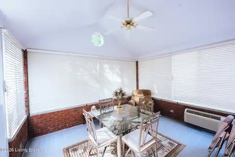8037 Saint Andrews Village Dr, Louisville, KY 40241 — photo 11