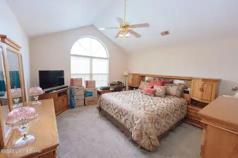 8037 Saint Andrews Village Dr, Louisville, KY 40241 — photo 7