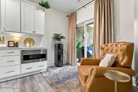 14605 Reserve Park Pl, Louisville, KY 40299 — photo 18