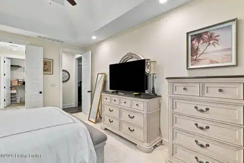 14605 Reserve Park Pl, Louisville, KY 40299 — photo 26