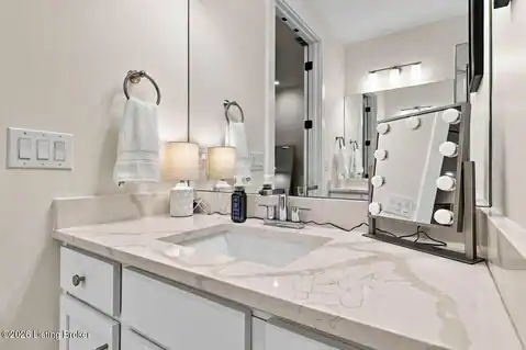 14605 Reserve Park Pl, Louisville, KY 40299 — photo 28