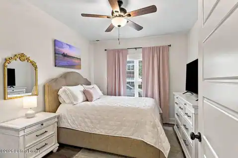 14605 Reserve Park Pl, Louisville, KY 40299 — photo 32