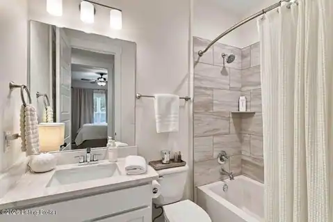 14605 Reserve Park Pl, Louisville, KY 40299 — photo 34