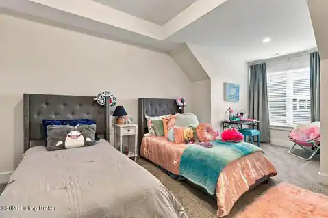 14605 Reserve Park Pl, Louisville, KY 40299 — photo 38