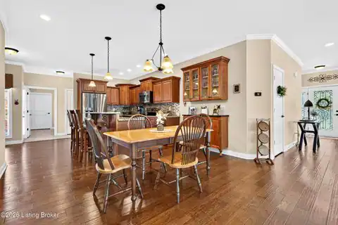1022 Classic Way, Louisville, KY 40245 — photo 14