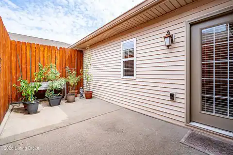 1022 Classic Way, Louisville, KY 40245 — photo 29
