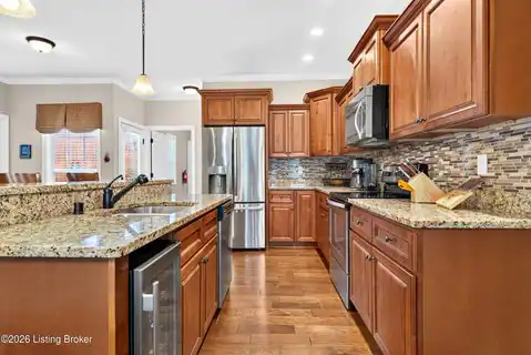 1022 Classic Way, Louisville, KY 40245 — photo 9