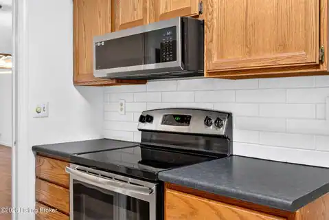 804 Forest Park Rd, Louisville, KY 40223 — photo 19
