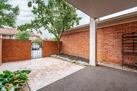804 Forest Park Rd, Louisville, KY 40223 — photo 44