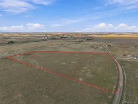 707 S Flandin Court, Strasburg, CO 80136 — photo 3