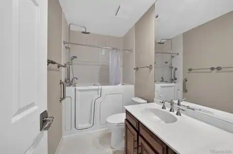 2800 S University Boulevard #107, Denver, CO 80210 — photo 23