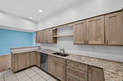 2800 S University Boulevard #107, Denver, CO 80210 — photo 9