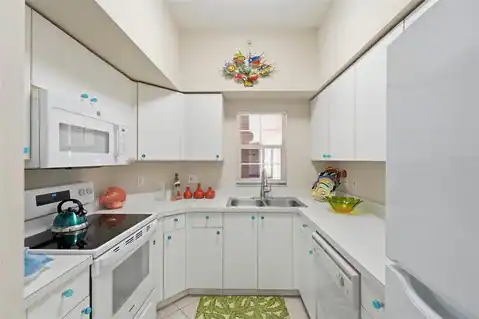 4244 CENTRAL SARASOTA PARKWAY #712, SARASOTA, FL 34238 — photo 7