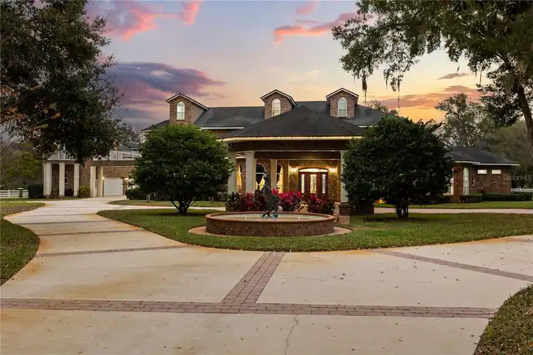 1501 LAKE MARKHAM ROAD, SANFORD, FL 32771
