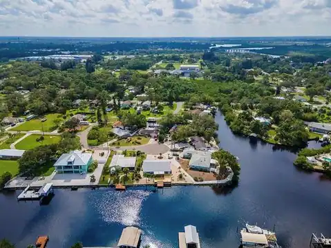 805 LEISEY CIRCLE, RUSKIN, FL 33570 — photo 34