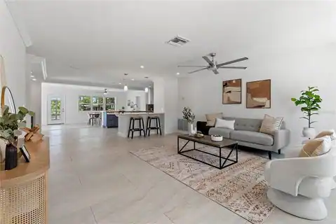 805 LEISEY CIRCLE, RUSKIN, FL 33570 — photo 4