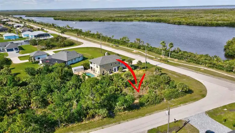 15645 SEAFOAM CIRCLE, PORT CHARLOTTE, FL 33981