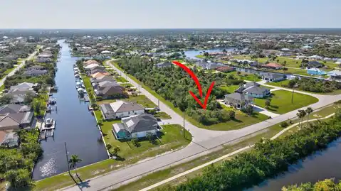 15645 SEAFOAM CIRCLE, PORT CHARLOTTE, FL 33981 — photo 3